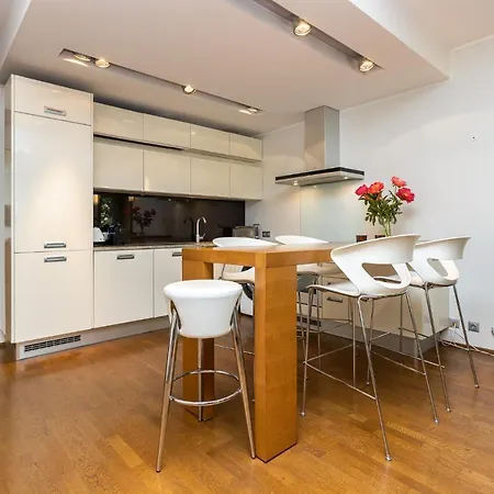 Cozy Right In Centre Apartment Tallinn